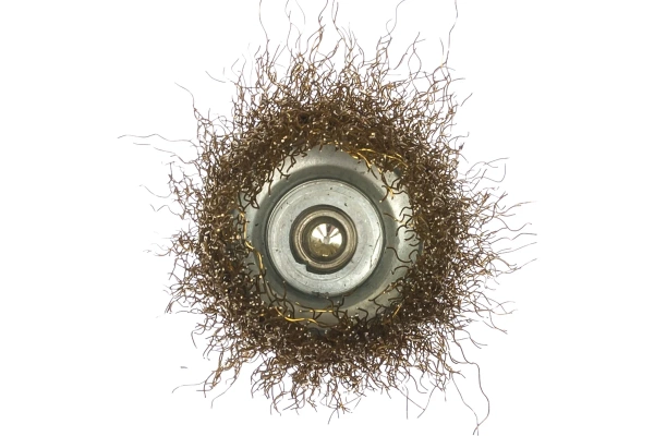 Корщетка чашечная, со шпилькой, стальная латунированная волнистая проволока 50 мм