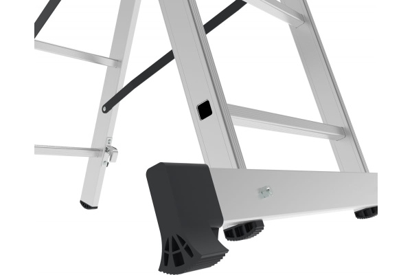 Лестница алюминиевая  трехсекционная NV1230 3*12 Новая высота