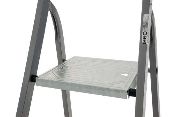 Стремянка стальная односторонняя Новая Высота NV 1150, 1х7 ступеней 70 мм.